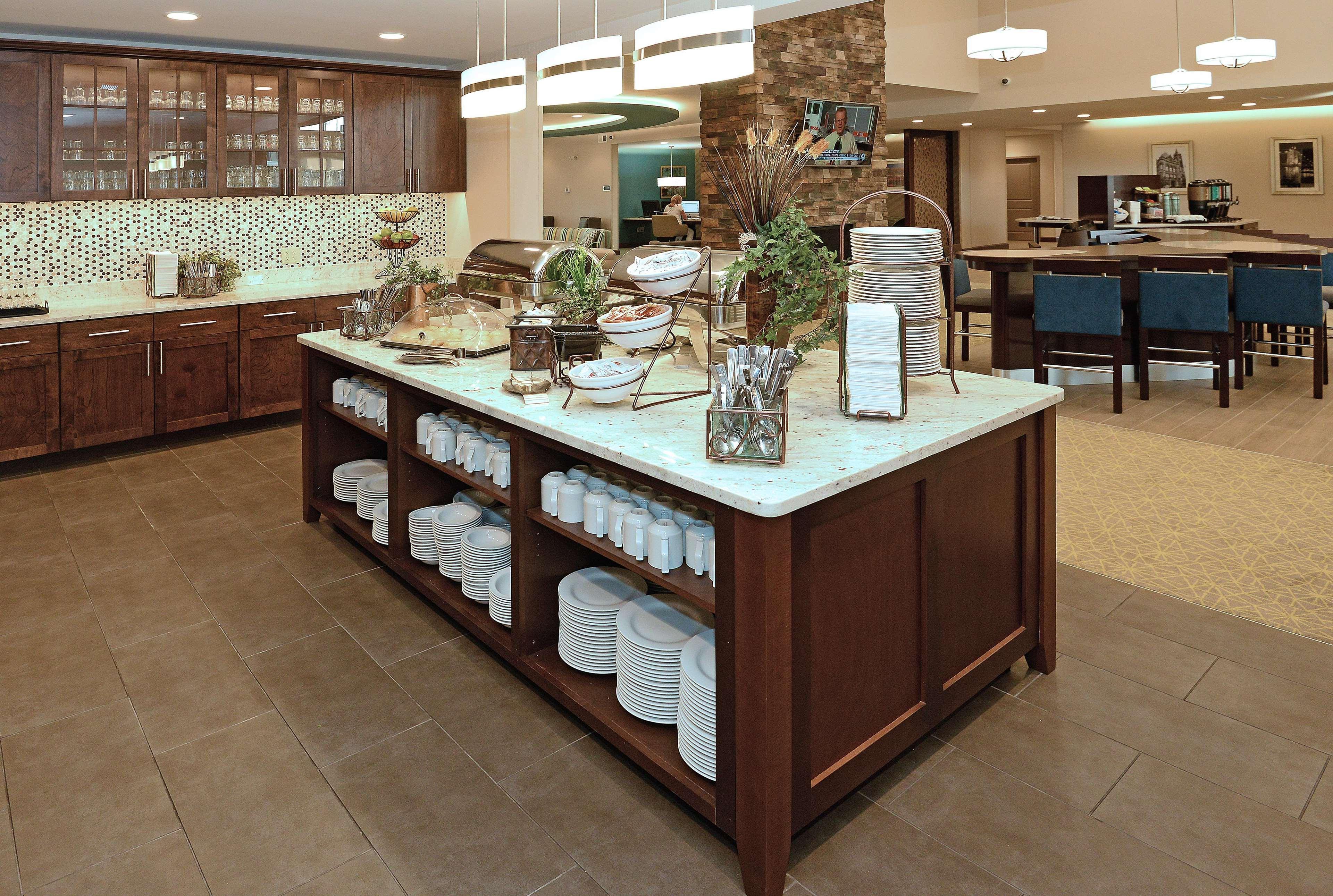 Homewood Suites By Hilton Cincinnati/Mason Ngoại thất bức ảnh