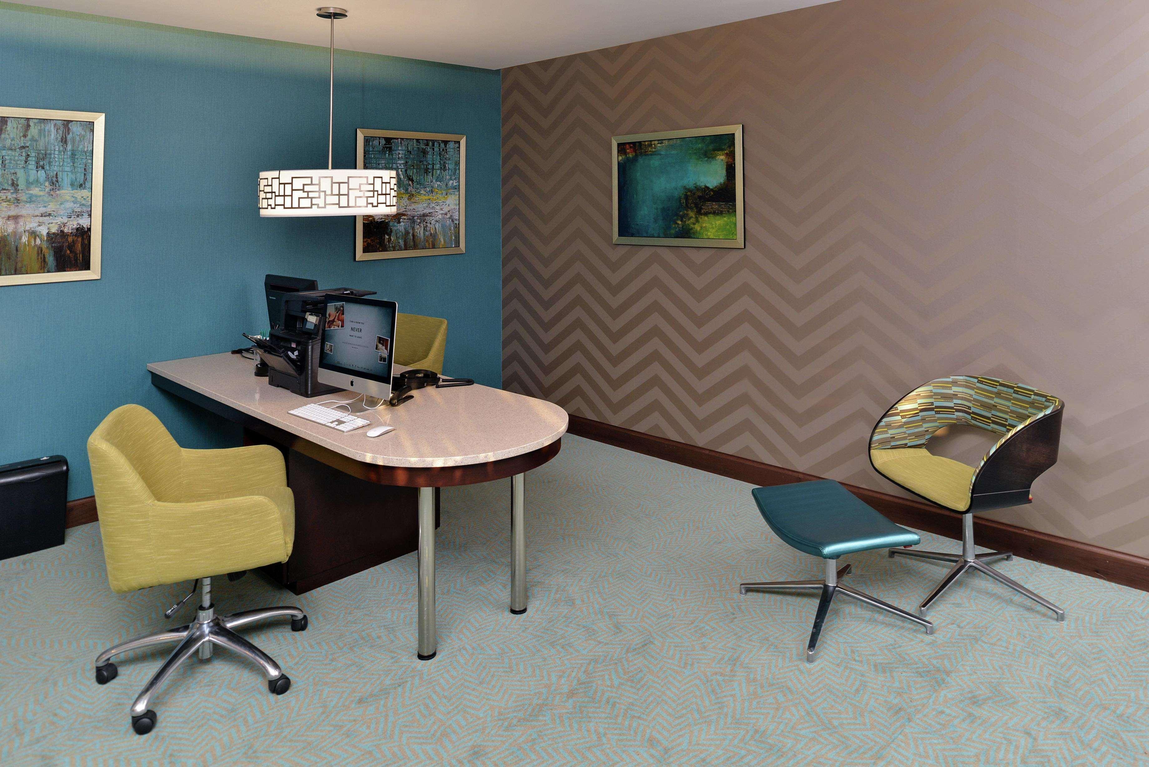 Homewood Suites By Hilton Cincinnati/Mason Ngoại thất bức ảnh