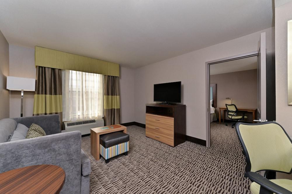 Homewood Suites By Hilton Cincinnati/Mason Ngoại thất bức ảnh